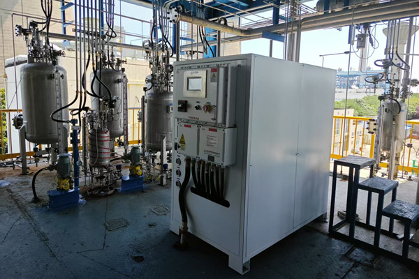 华人策略celue防爆制冷控温系统与高低温试验箱设备实拍图2